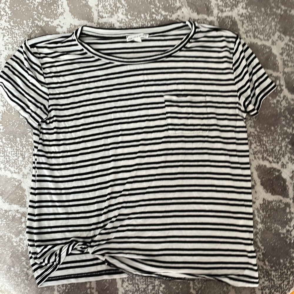 Strip shirt